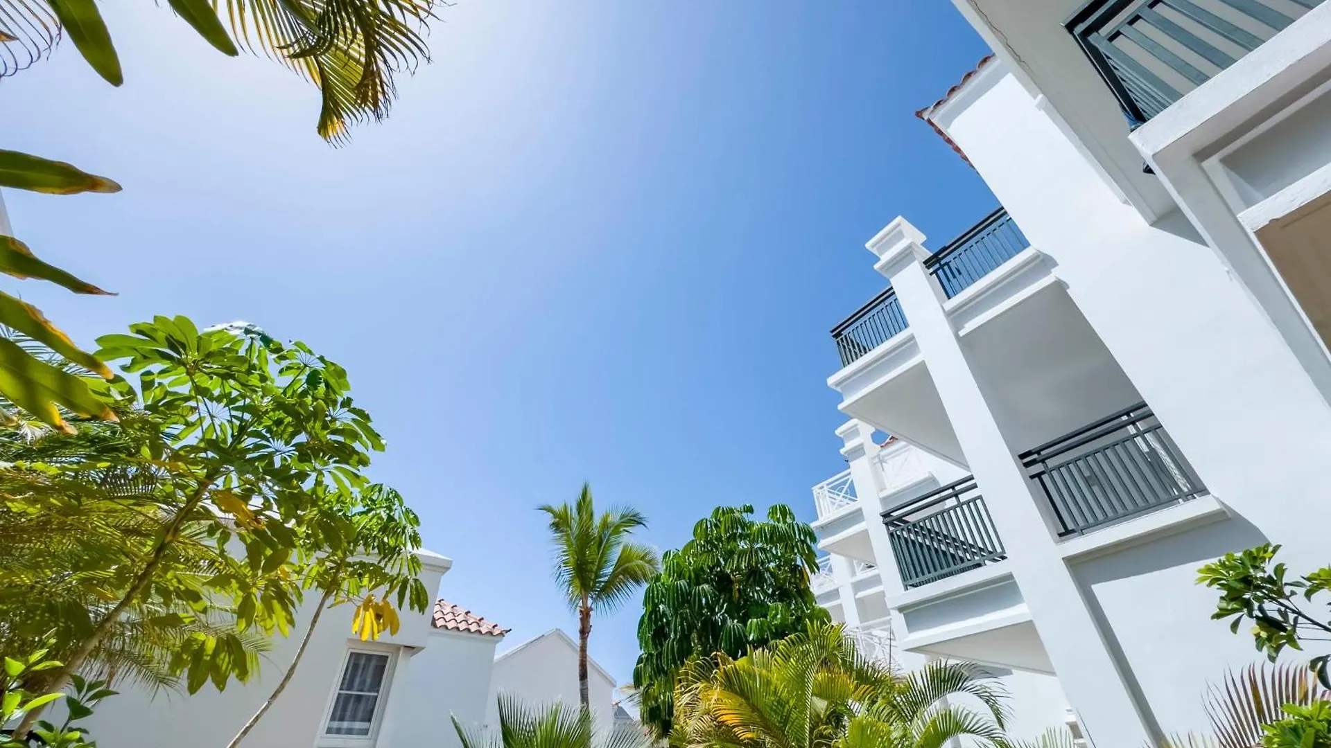 *** Ξενοδοχείο με διαμερίσματα Apartamentos Parque Del Sol Costa Adeje  Ισπανία