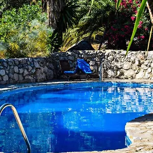 https://casa-rural-los-algarrobales.es-andalucia.com